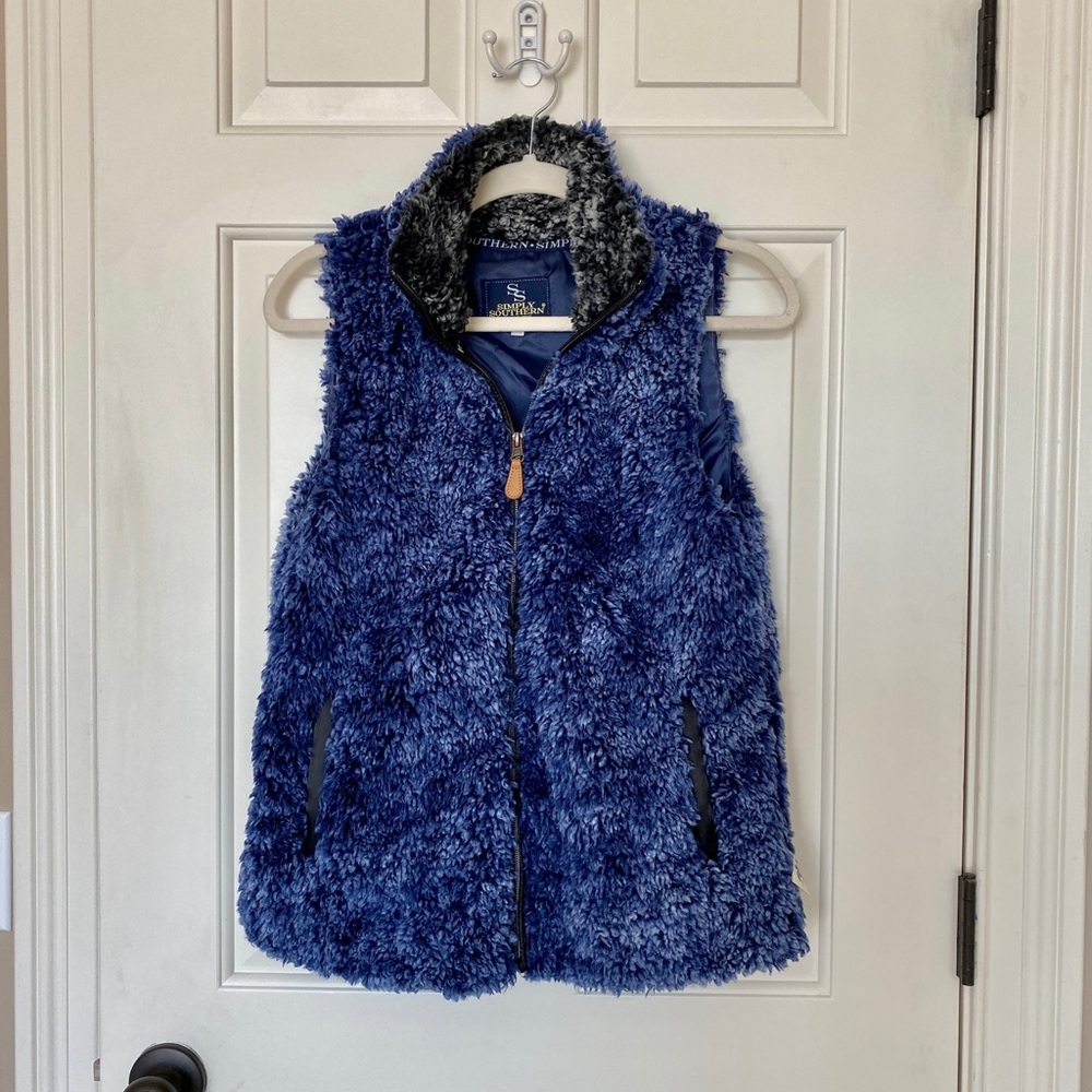 Simply Southern Sherpa vest Sz S.